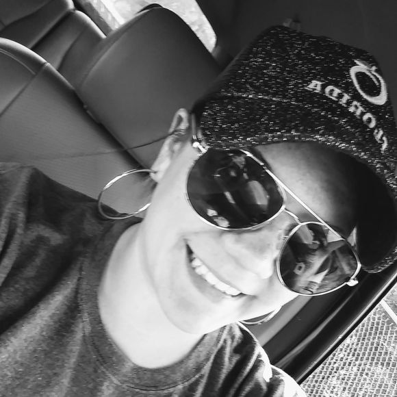 Meet your Posher, Kayla - Picture 1 of 1